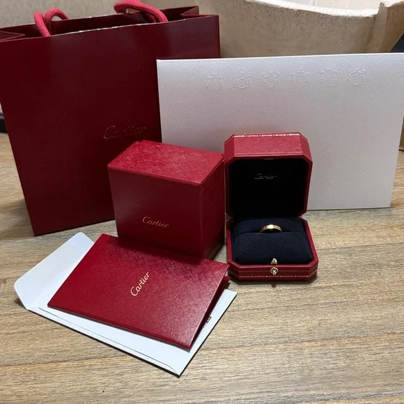 Cartier Love wedding band yellow gold size 55 - Picture 1 of 9